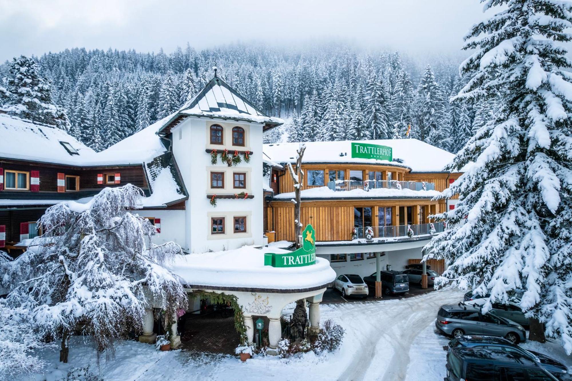 Hotel Trattlerhof Bad Kleinkirchheim Exterior foto