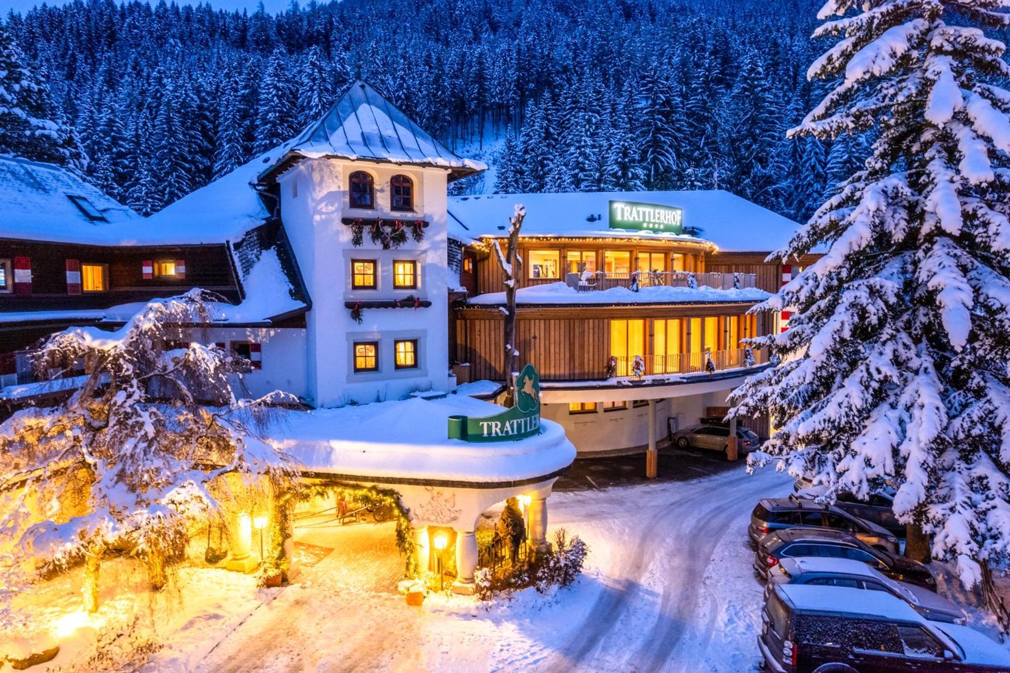 Hotel Trattlerhof Bad Kleinkirchheim Exterior foto